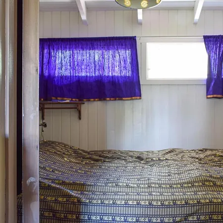 Holiday home Beautiful In With Jacuzzi *